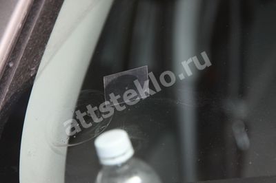 Ремонт скола на лобовом стекле Toyota Hilux Surf III